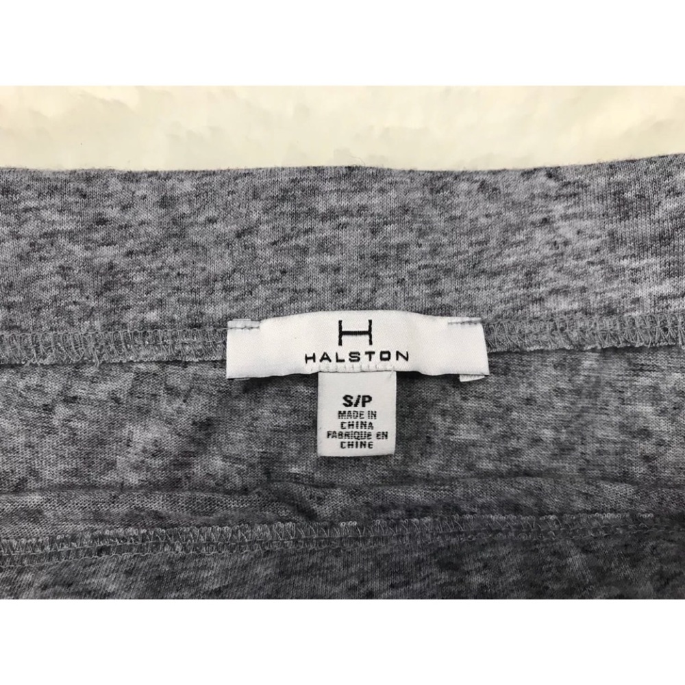 NWT HALSTON Gray Knit Off The Shoulder Peasant Top - Picture 2 of 4